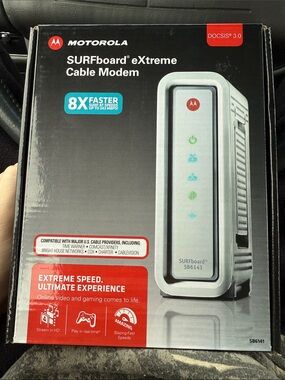 Motorola SURFboard eXtreme Cable Modem – White & Black